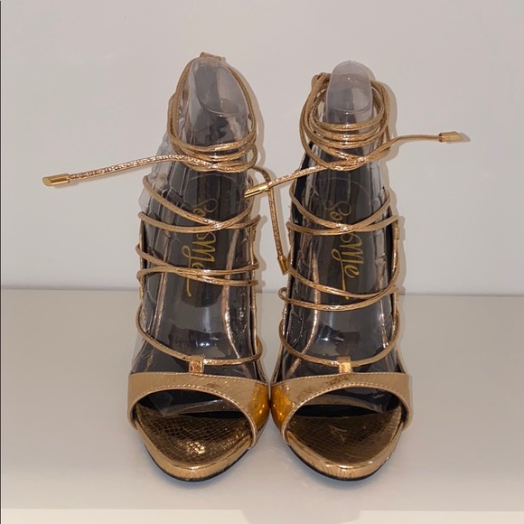 Rose Gold Lacey stiletto heels - Picture 2 of 6